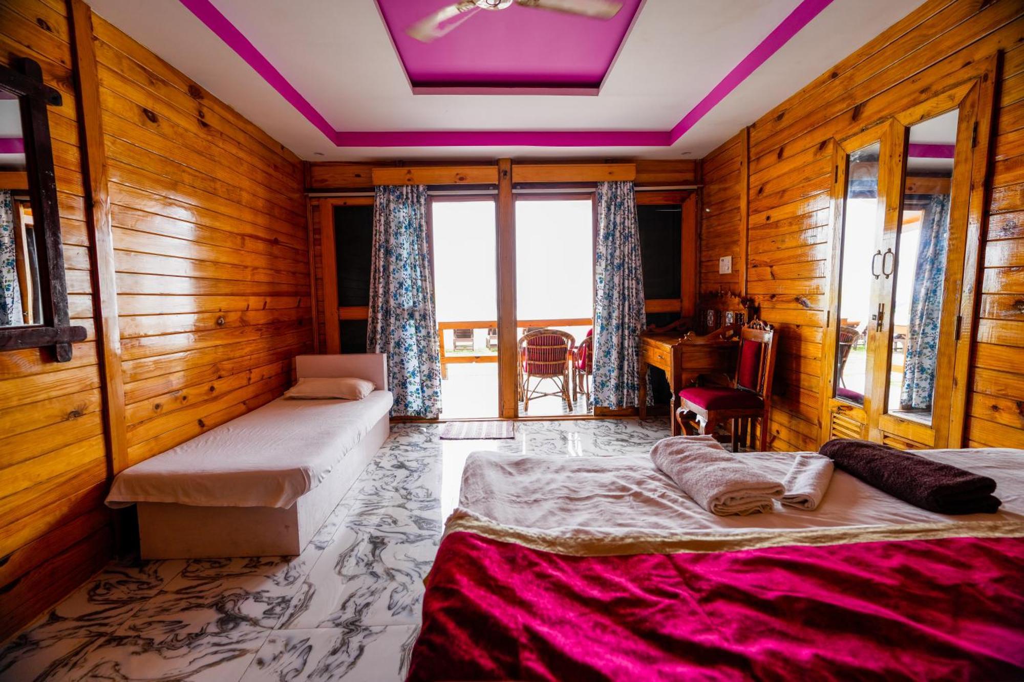 Om Sai Beach Resort アゴンダ エクステリア 写真