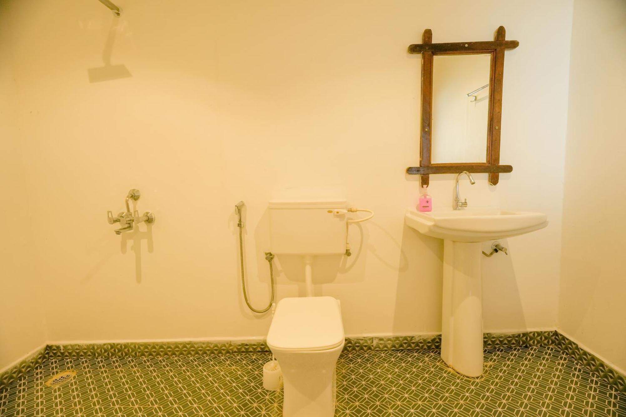 Om Sai Beach Resort アゴンダ エクステリア 写真